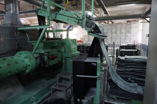 日产五万条内胎 探访建大台湾工厂